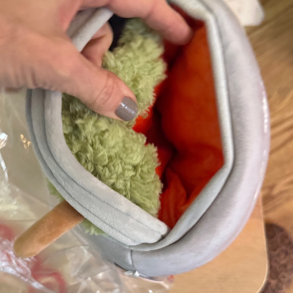 Squishmallows Gray and Orange Kids Bag - Picture 4 of 4